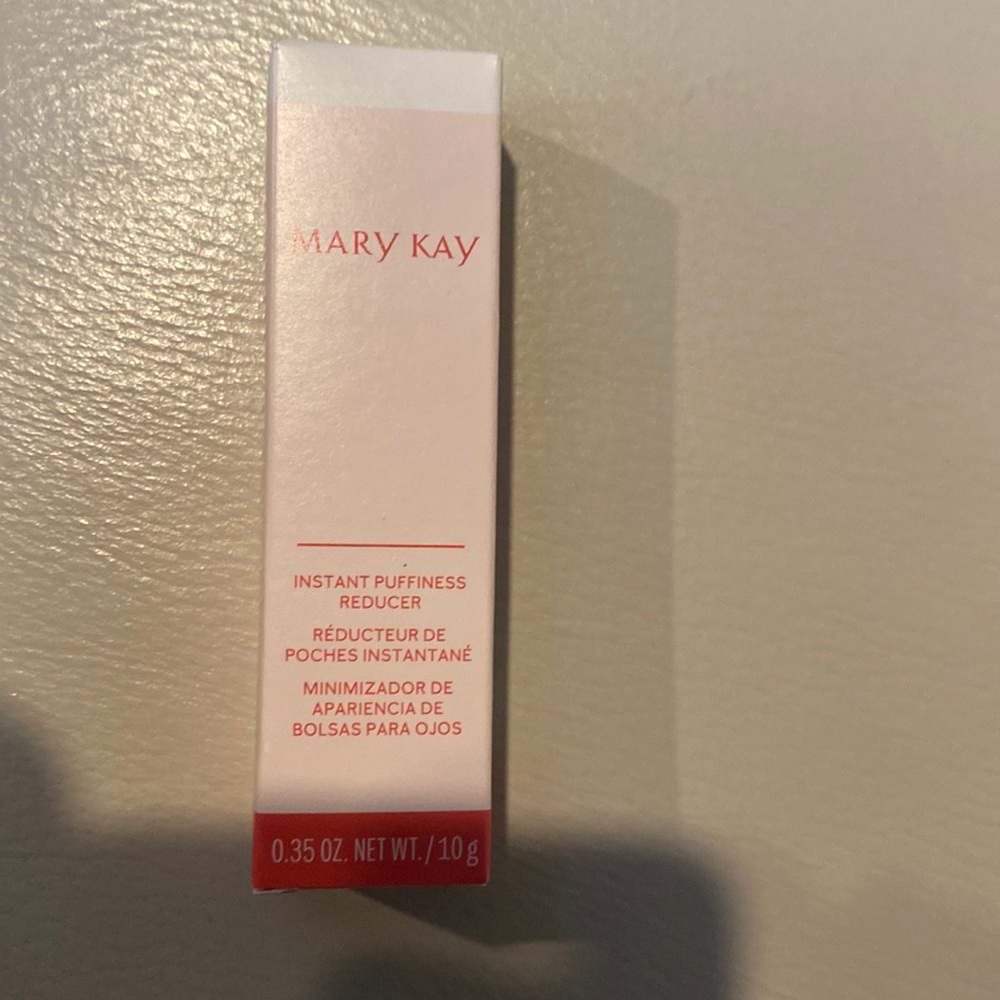 Mary Kay Instant Puffiness Reducer